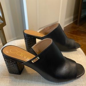CALVIN KLEIN black mules size 7.5